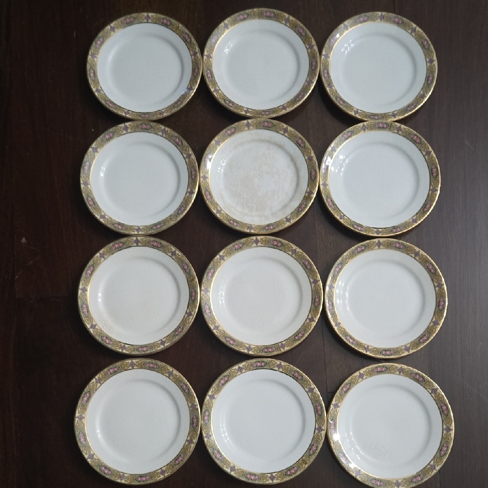 Homer Laughlin Vintage 1940's B 7N Gold and White Dessert Plate 12 Set